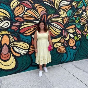 Meet your Posher, Mayra